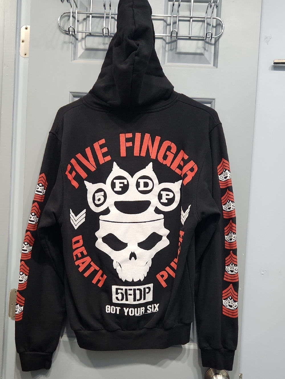 NWOT 5FDP Five Finger Death Punch Got Your Six Hoodie Jacket